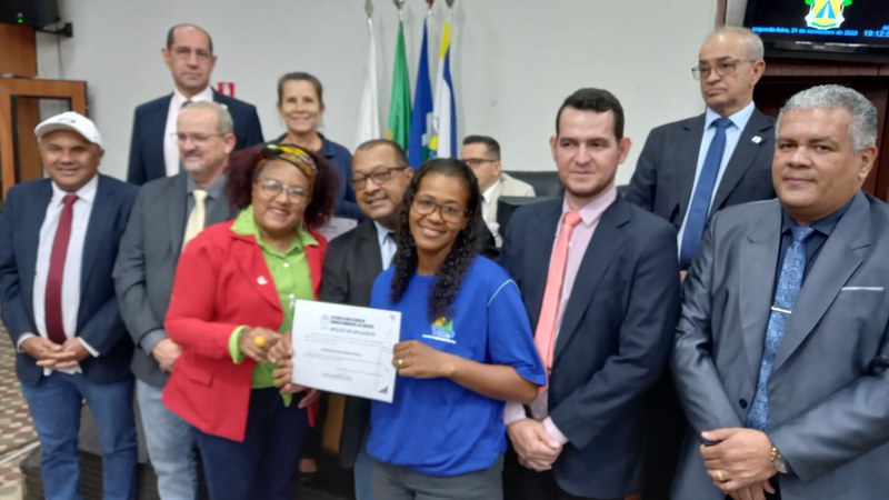 Moção de Aplausos Mulheres Serviços Gerais