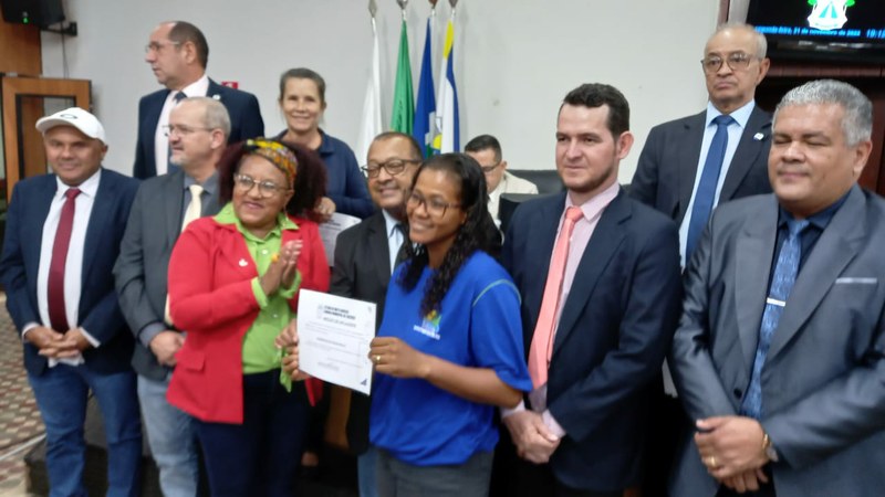 Moção de Aplausos Mulheres Serviços Gerais