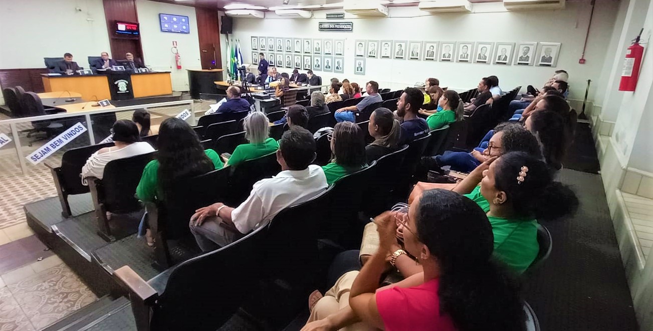 Câmara de Cáceres aprova mais de R$ 1, 1 milhão para garantir salários dos servidores da Educação e da Saúde do município