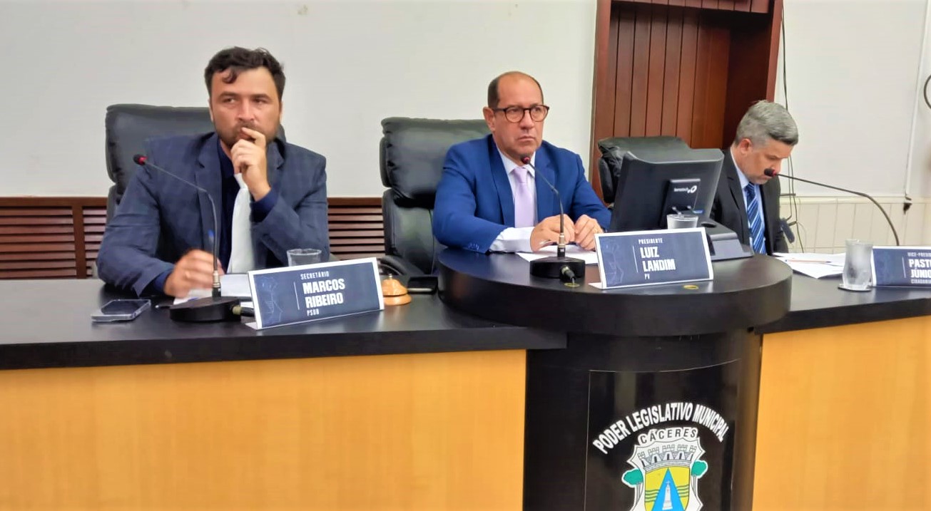 EXTRAORDINÁRIAS : Câmara vota criação do Conselho de Cultura, doação de terreno para o Estado e desenvolvimento da educação em Cáceres